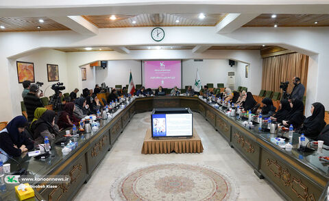 نشست «بازی، اسباببازی و استحکام خانواده» در جشنواره اسباببازی