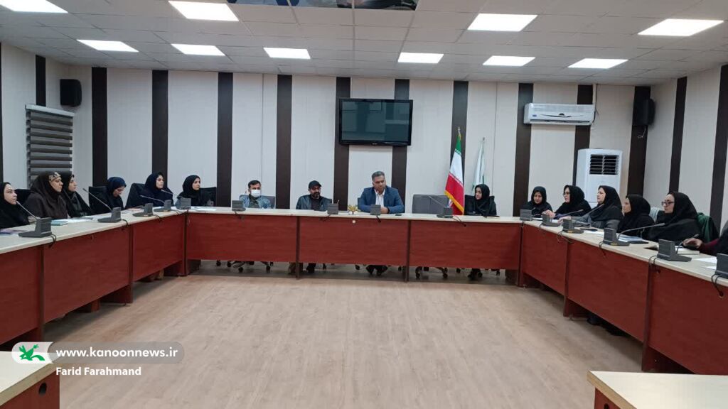 دورهی آموزش نمایشنامه نویسی ویژه مربیان کانون پرورش فکری سیستان و بلوچستان در حال برگزاری است