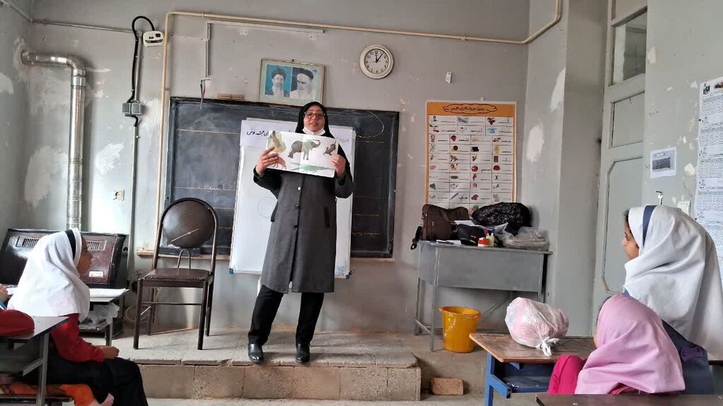 حضور مربیان مرکز کنگاور در ویژهبرنامه "یک روز با روستا"