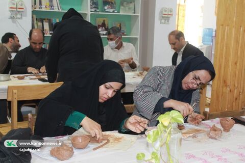 «دوره آموزشی سفالگری» ویژه مربیان کانون خوزستان