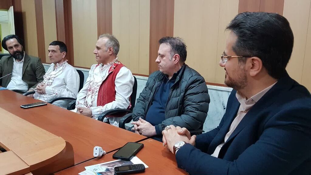 نشست خبری عموهای فتیلهای در کانون کرمانشاه