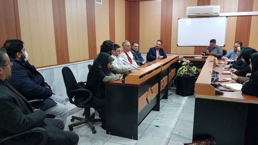 نشست خبری عموهای فتیلهای در کانون کرمانشاه