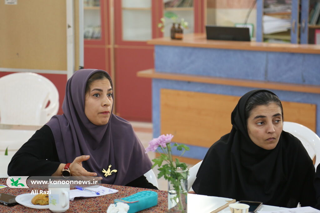 سومین نشست فصلی مربیان و مسئولین مراکز کانون استان بوشهر