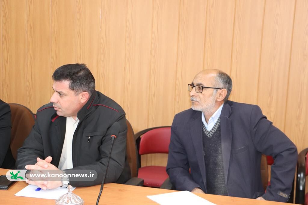 دوره آموزشی«رعایت اخلاق حرفهای در محیط کار» ویژه کارکنان خدمات کانون گلستان