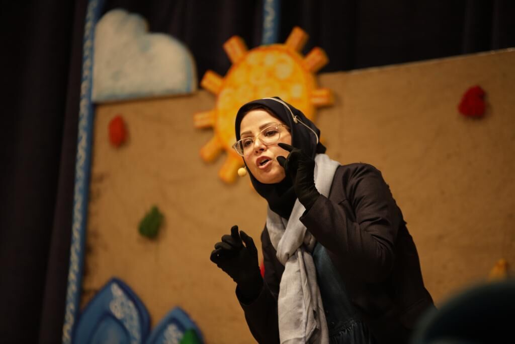 چهار قصهگوی راه یافته به مرحله ملی و دو شایسته تجلیل، سهم البرز از بیست و ششمین جشنواره بینالمللی قصهگویی