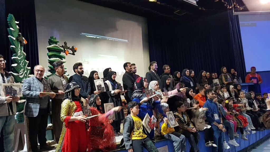 راهیابی قصهگویان کرمانشاهی به مرحله ملی بیستوششمین جشنواره بینالمللی قصهگویی