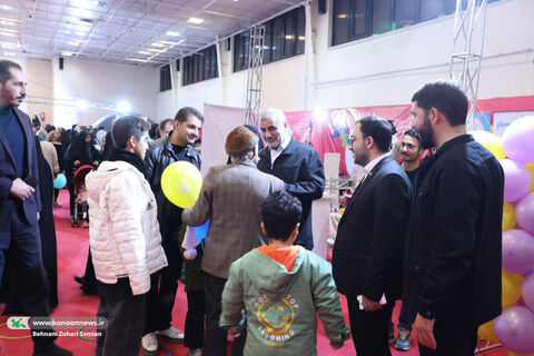 بازدید علی نیکزاد نماینده مجلس از نهمین جشنواره ملی اسباببازی