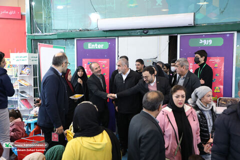 بازدید علی نیکزاد نماینده مجلس از نهمین جشنواره ملی اسباببازی