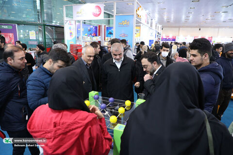 بازدید علی نیکزاد نماینده مجلس از نهمین جشنواره ملی اسباببازی