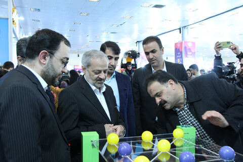 بازدید علیرضا کاظمی وزیر آموزش و پرورش از نهمین جشنواره ملی اسباببازی