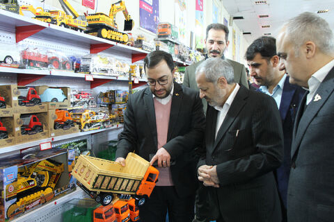 بازدید علیرضا کاظمی وزیر آموزش و پرورش از نهمین جشنواره ملی اسباببازی