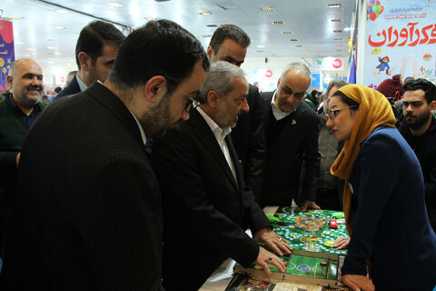 بازدید علیرضا کاظمی وزیر آموزش و پرورش از نهمین جشنواره ملی اسباببازی
