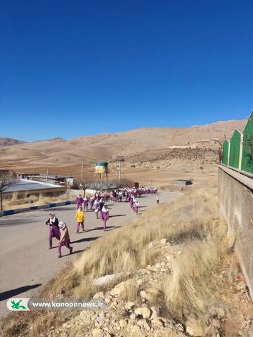 اکران فیلم باغ کیانوش در شهرستان مارگون