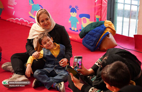 بازدید دبیر شورای عالی انقلاب فرهنگی از نهمین جشنواره ملی اسباببازی