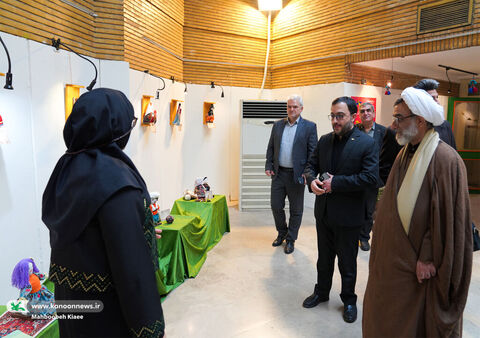 بازدید دبیر شورای عالی انقلاب فرهنگی از نهمین جشنواره ملی اسباببازی