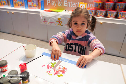 بازدید دبیر شورای عالی انقلاب فرهنگی از نهمین جشنواره ملی اسباببازی