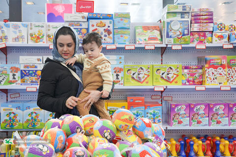 بازدید دبیر شورای عالی انقلاب فرهنگی از نهمین جشنواره ملی اسباببازی