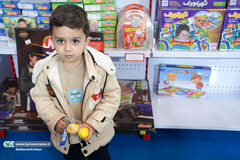 بازدید دبیر شورای عالی انقلاب فرهنگی از نهمین جشنواره ملی اسباببازی