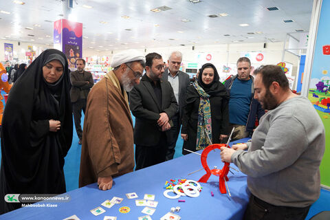 بازدید دبیر شورای عالی انقلاب فرهنگی از نهمین جشنواره ملی اسباببازی