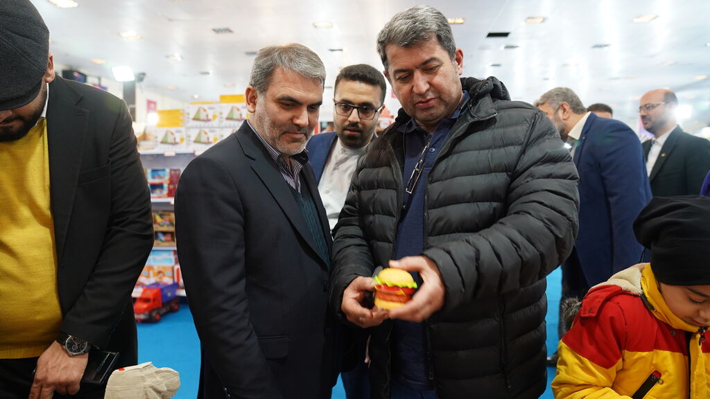 ترویج بازی و اسباببازی در مدارس ضروری است