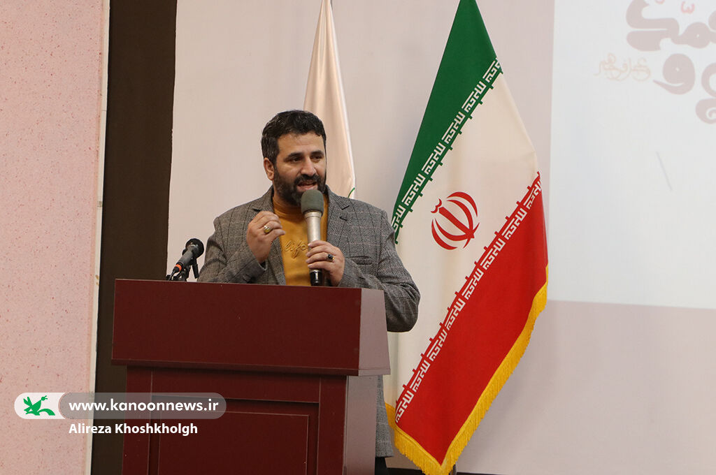 بازخوانی پیام رسالت پیامبر  نور و رحمت برای آیندهسازان / سرود «عاشقتم یاعلی» رونماییشد