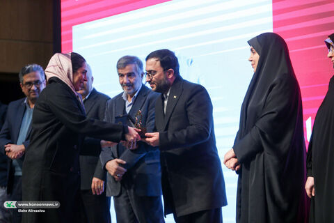 آیین پایانی نهمین جشنواره ملی اسباببازی کانون