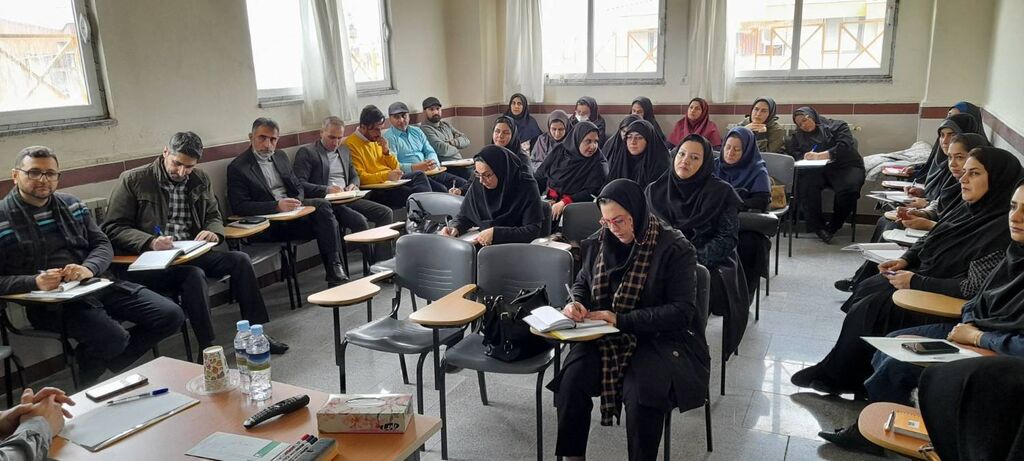 در یک دوره آموزشی مربیان کانون مازندران با بازیهای هدفمند آشنا شدند