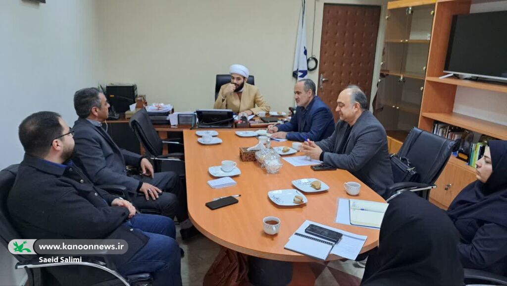 بیش از 50 عنوان برنامه در دهه مبارک فجر در کانون زنجان بیش از ۵۰ عنوان برنامه در دهه مبارک فجر در کانون زنجان