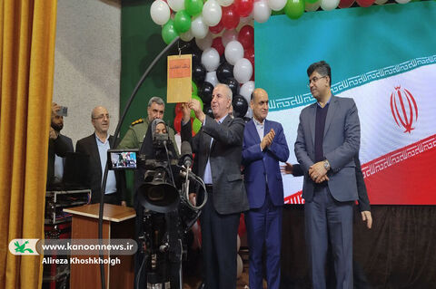 زنگ انقلاب در مدرسه شاهد دختران حضرت فاطمه زهرا (س) رشت