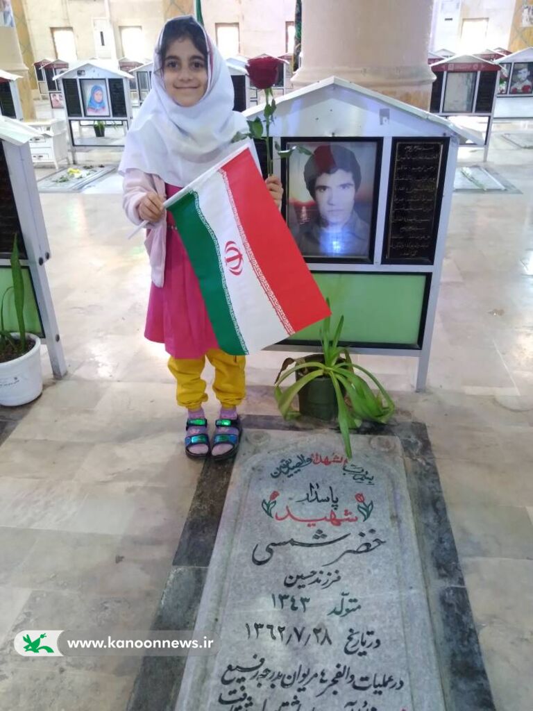 تجدید میثاق مدیرکل، مربیان و اعضا کانون استان بوشهر با آرمان های امام و شهدا