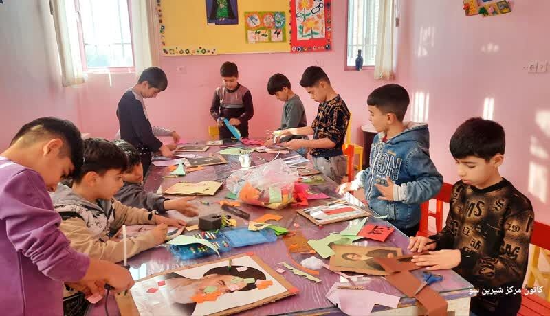 اجرای برنامه‌های فرهنگی- هنری و ادبی در مراکز همدان به مناسبت آغاز دهه فجر