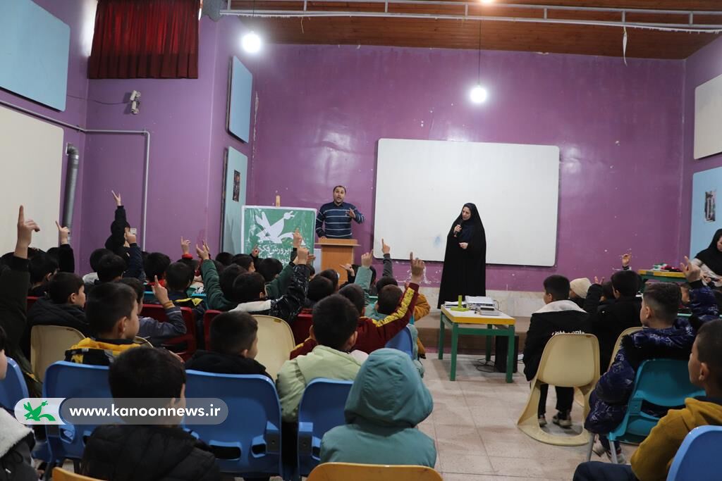 ویژه برنامه کانون بندرترکمن به مناسبت ایام الله دهه مبارک فجر