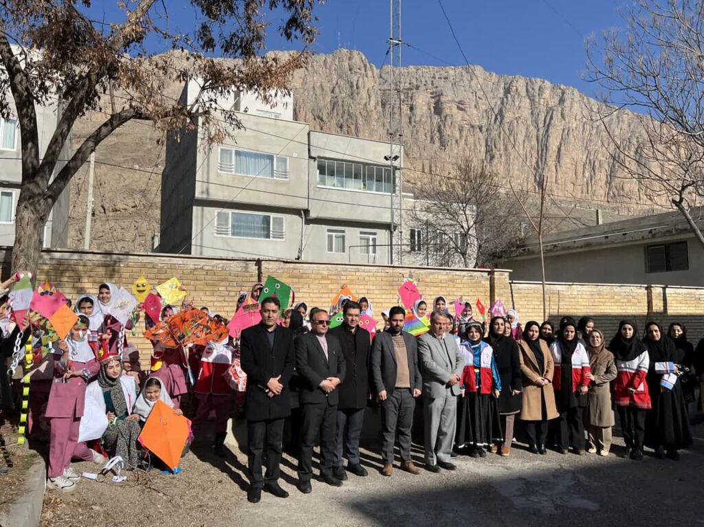 جشن پرواز آرزوها در مرکز ماکو