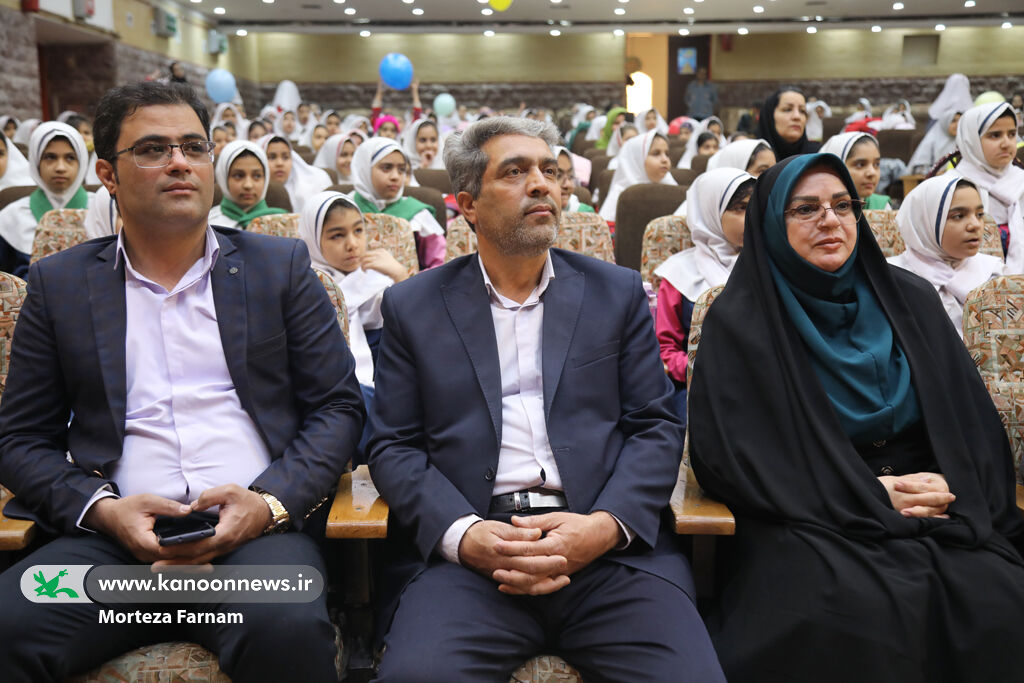 جشن بزرگ انقلاب در یزد برگزار شد