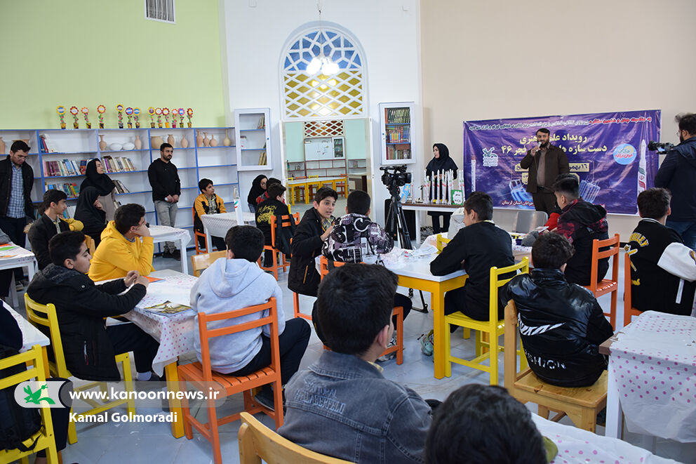 اعضای علمی کانون لرستان دست سازه های فضایی ساختند