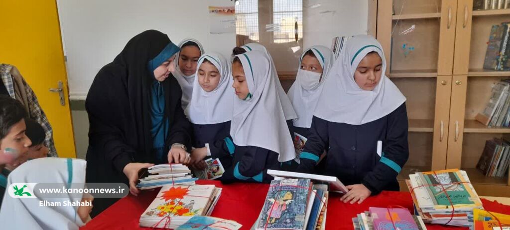 عمو صفا و گیگیلیها میهمان پنجمین پیک امید کانون همدان