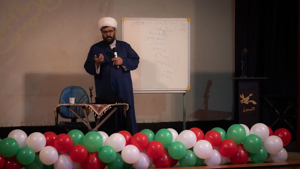 از ظرفیتهای متعدد کانون پرورش فکری استفاده کنید