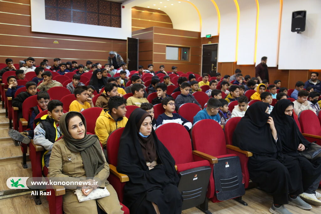 دومین جشنواره استانی چاووشی خوانی در دیلم برگزار شد