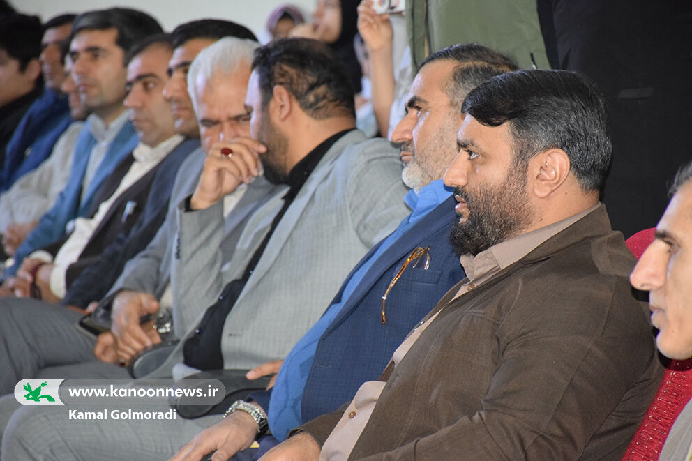 برگزاری برنامه های فرهنگی هنری کانون لرستان با استفاده از ظرفیت نوجوانان