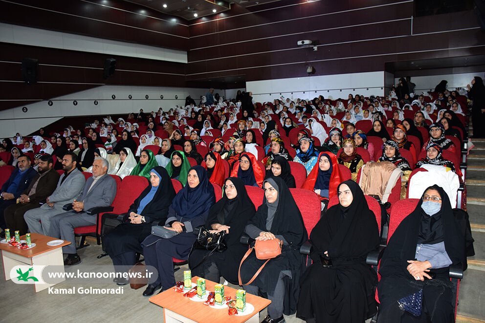 برگزاری برنامه های فرهنگی هنری کانون لرستان با استفاده از ظرفیت نوجوانان