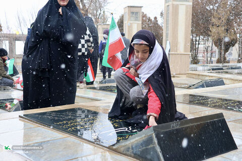 کانونیها، میزبان مراسم میهمانی لالهها شدند