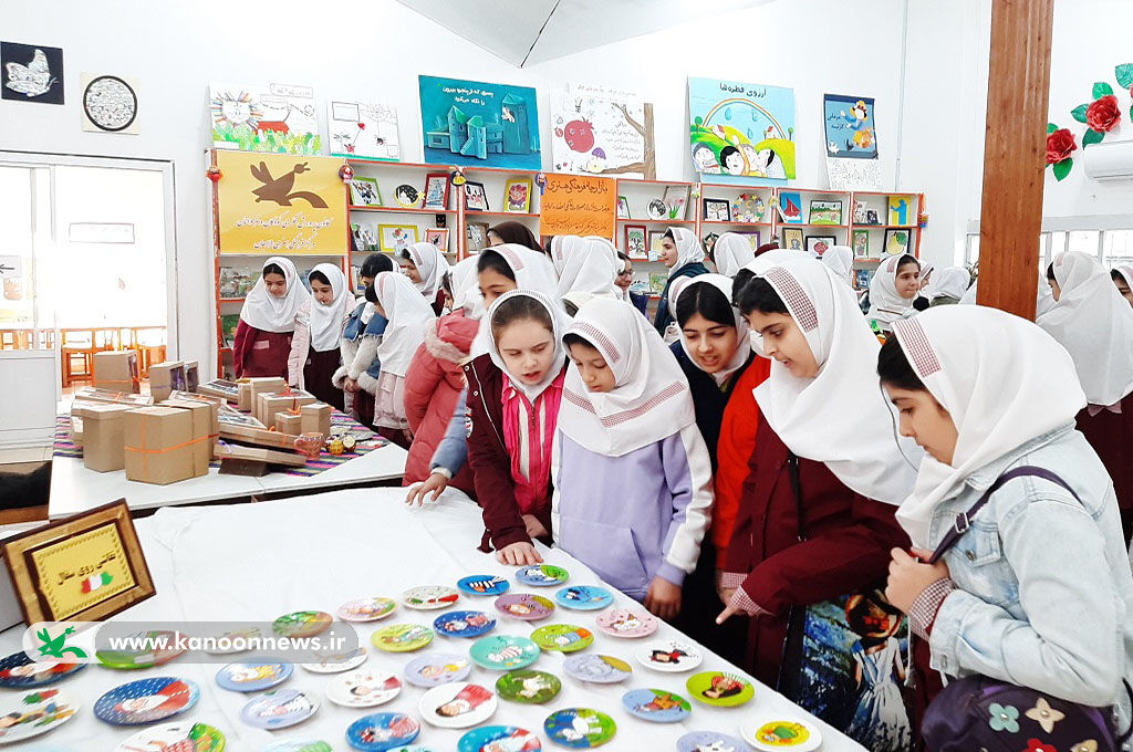 نمایش گلابتون در کانون لاهیجان روی صحنهرفت