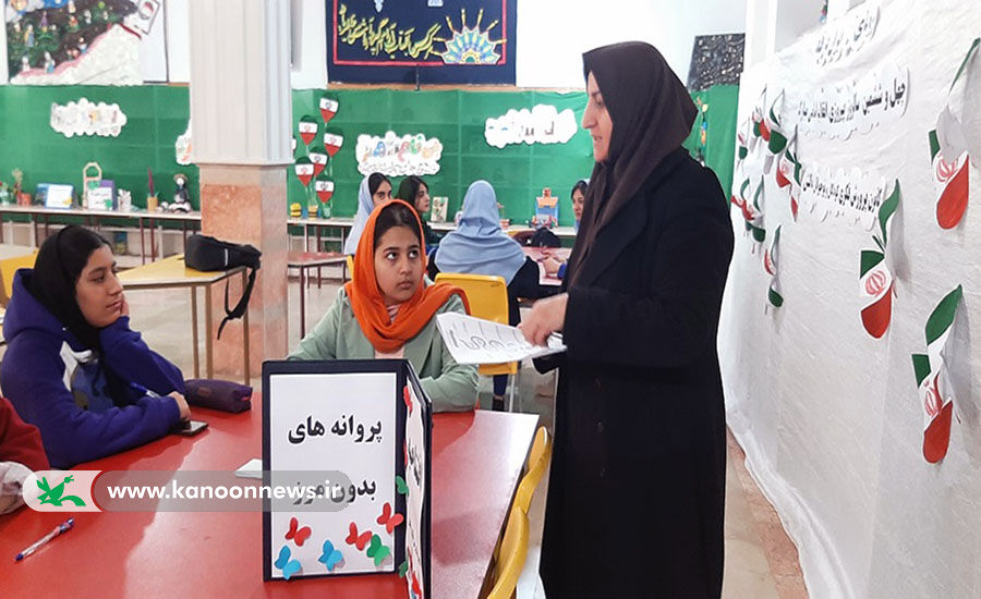 بسترهای آشنایی افزونتر دختران نوجوان با موضوع مقاومت فراهمشد