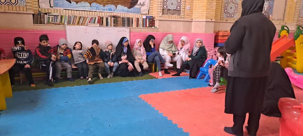 برگزاری کارگاههای بازی و قصهگویی در مصلی کرج