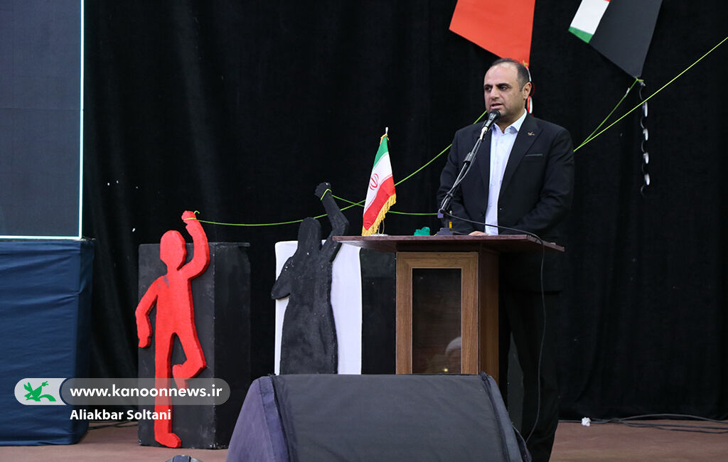 اختتامیه مهرواره سراسری ادبی بچههای مقاومت برگزارشد