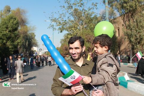 ایستگاه کودک و نوجوان کانون پرورش فکری در راهپیمایی ۲۲ بهمن اهواز