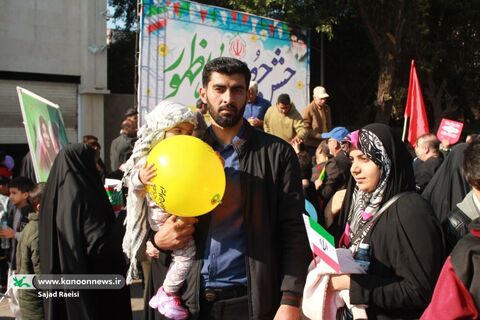 ایستگاه کودک و نوجوان کانون پرورش فکری در راهپیمایی ۲۲ بهمن اهواز