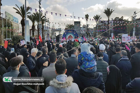 حضور کارکنان و اعضای کانون گیلان در «جشن انقلاب»