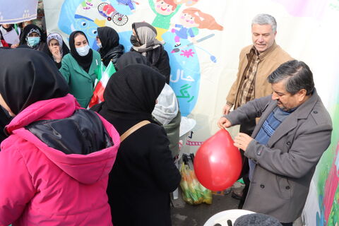 ایستگاه فرهنگی در مسیر راهپیمایی_مرکزی