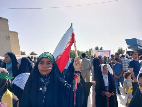 حضور پر رنگ و شورآفرین خانواده کانون پرورش فکری کودکان و نوجوانان هرمزگان در جشن حضور 22 بهمن